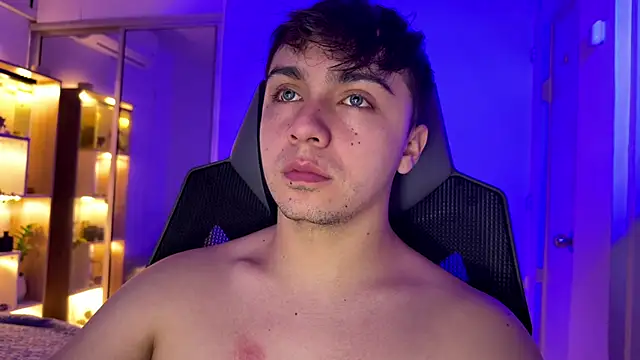 aron  cooper online show from September 29, 2:10 am