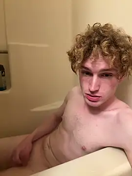 CreamyAustin online show from March 10, 1:44 am