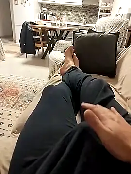 Snapshot of xozox chatting on January 11, 11:24 pm xozox online show from January 11, 11:24 pm