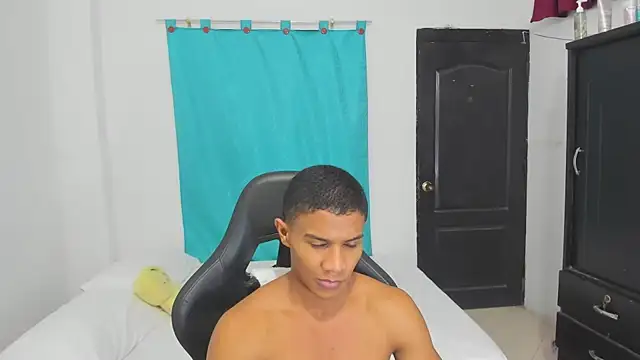 corzoethan online show from October 1, 12:03 am