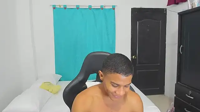 corzoethan online show from September 29, 11:55 pm