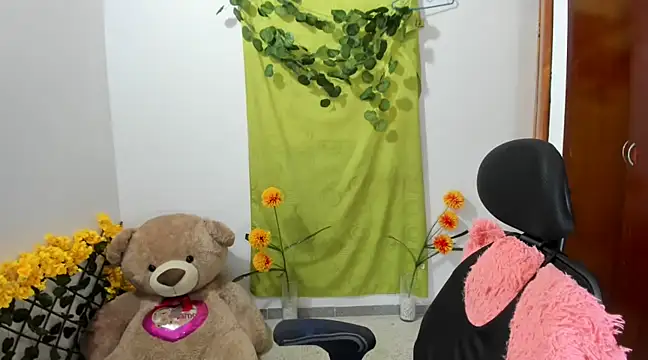 corzoethan online show from December 25, 4:22 pm