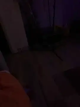 footsy35 online show from March 14, 5:38 am