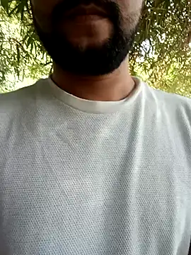 Snapshot of HathodaTyagi123 chatting on December 12, 8:14 am HathodaTyagi123 online show from December 12, 8:14 am