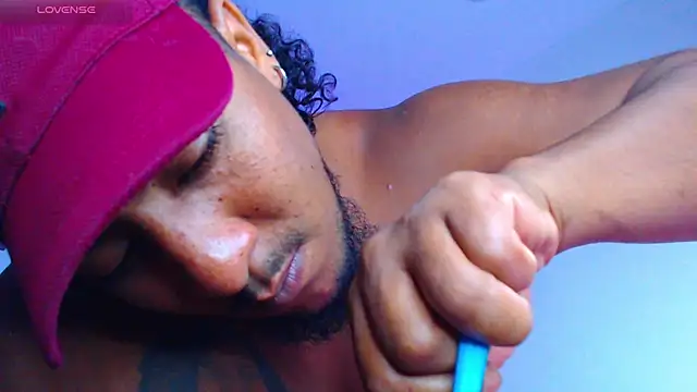 yosoy enzo2020 online show from January 9, 4:29 am