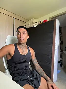 sendfer online show from March 21, 7:18 pm