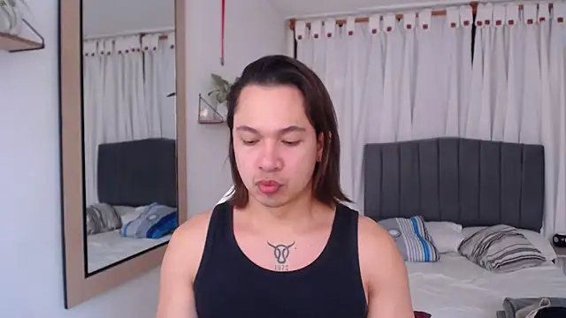 Valerioe online show from December 23, 2:07 pm