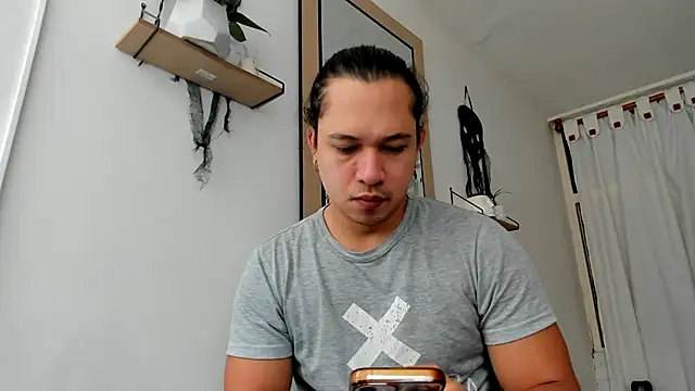 Valerioe online show from October 10, 12:10 pm