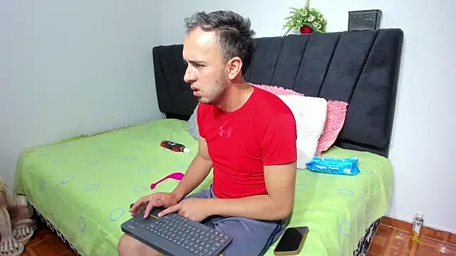 big-dicktop23 online show from April 8, 8:39 pm