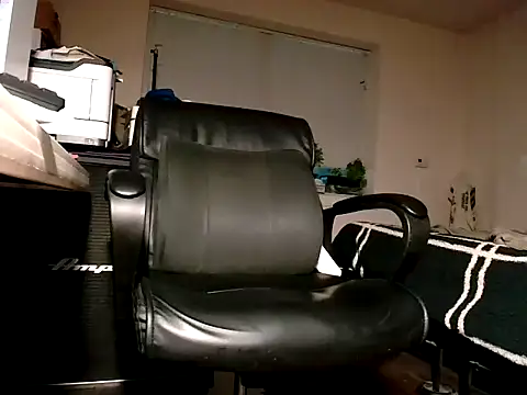 barecock222 online show from January 18, 12:56 am