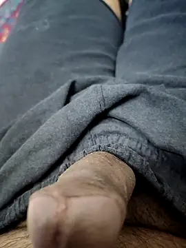 SplitPrestige19 online show from February 11, 7:41 pm