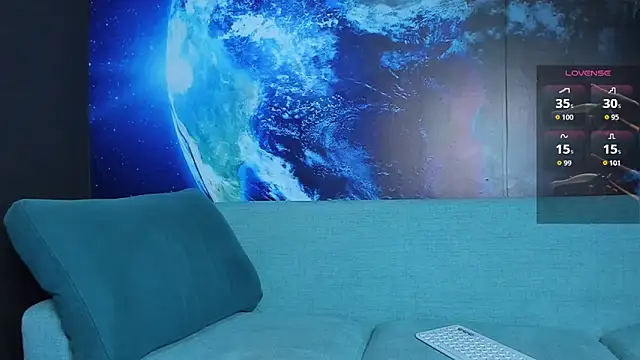 delessandro world online show from October 4, 4:06 am