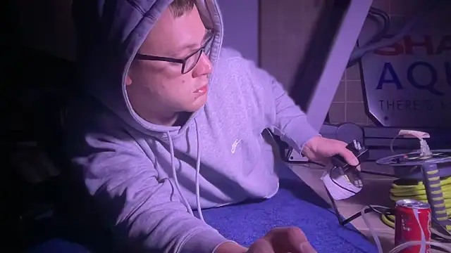 adamseed69 online show from May 18, 5:24 am