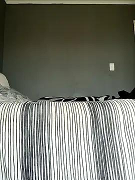 the greatt online show from December 15, 9:39 am