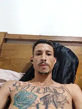 magrinhosafadoo33 online show from March 29, 4:12 am