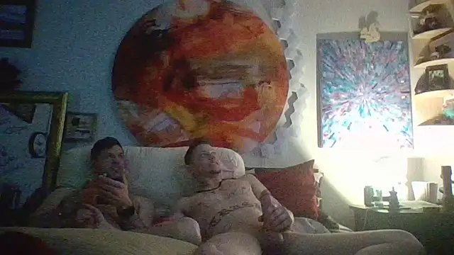 Snapshot of trash4cash chatting on February 23, 7:47 pm trash4cash online show from February 23, 7:47 pm