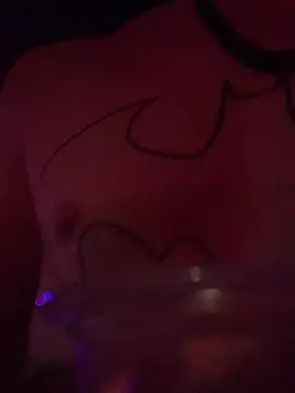 Snapshot of trash4cash chatting on February 23, 3:18 am trash4cash online show from February 23, 3:18 am