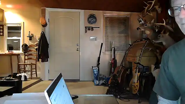 Bramro409 online show from January 29, 2:09 am