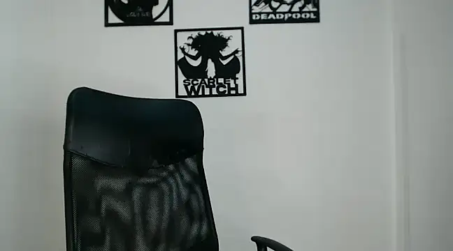 kaiine190 online show from December 13, 11:34 am