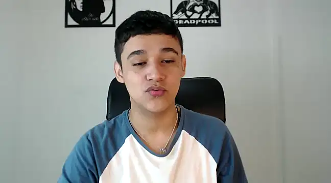 kaiine190 online show from December 9, 7:13 pm