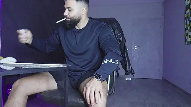 mattmasterss online show from January 12, 4:05 am