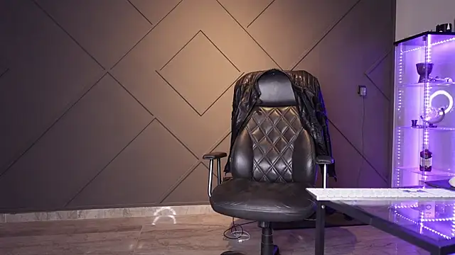 mattmasterss online show from June 2, 10:22 pm