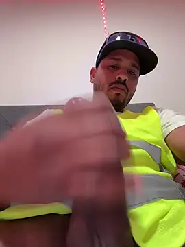 Danypapi online show from April 2, 7:00 pm