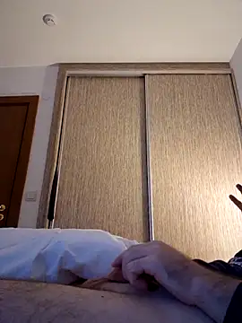 petarpalashev8777 online show from November 15, 7:38 pm