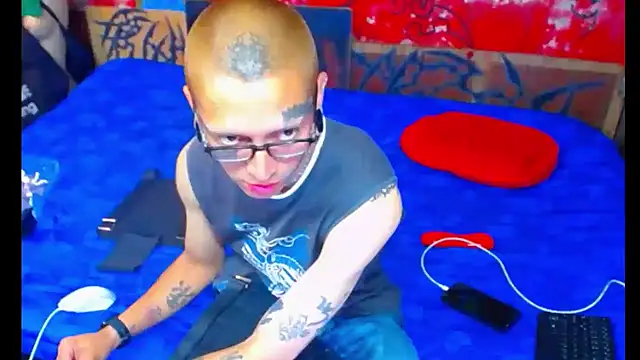 deivid estrada online show from October 1, 4:55 pm