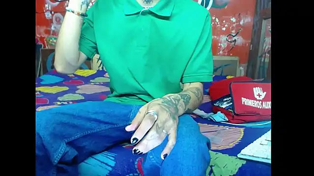 deivid estrada online show from March 20, 3:58 pm