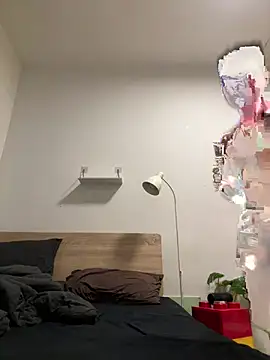 Eric246 online show from March 29, 8:14 am