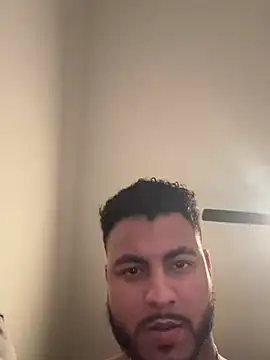 AndrewBigPolla online show from February 18, 11:41 pm