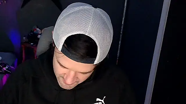 Stix Zadinia online show from December 4, 11:12 pm