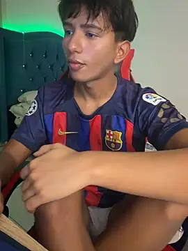 Leonarrrd 01 online show from March 10, 11:44 pm