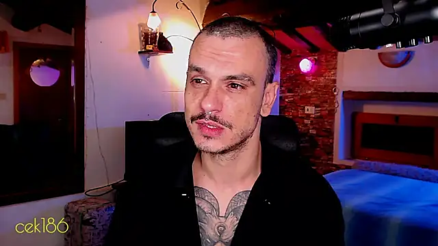 cek 186 online show from November 8, 7:50 pm