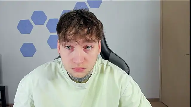 Chris Tyson online show from January 18, 10:06 am