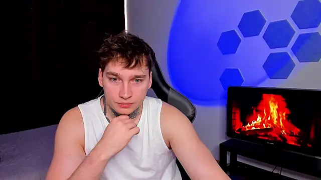 Chris Tyson online show from January 13, 8:30 am