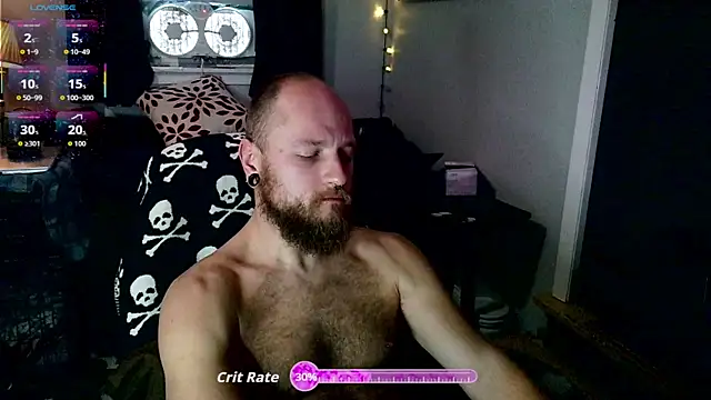 8inchpunkcub online show from December 5, 6:04 pm