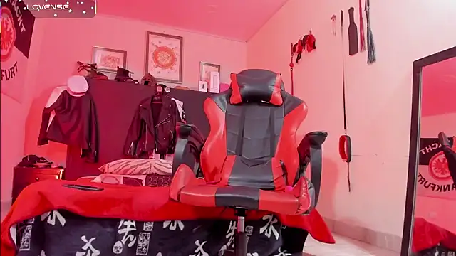 AlejoKhalifa  online show from February 19, 4:36 pm