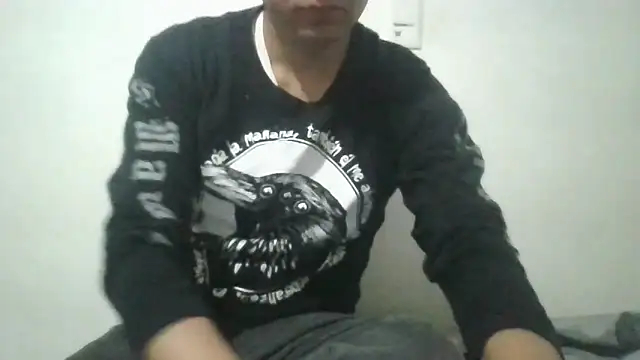 angeljz4 online show from April 7, 7:19 am