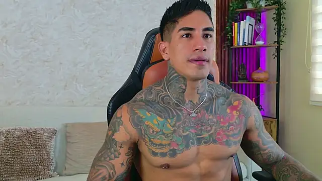 AdanReilly online show from November 26, 2:42 pm