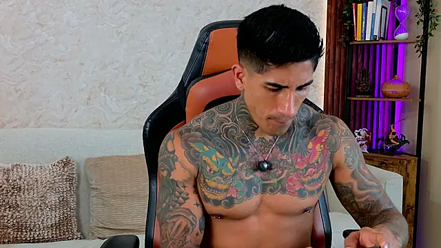 AdanReilly online show from March 27, 9:16 pm