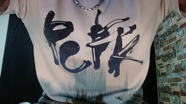 babyrecord1 online show from January 19, 6:10 pm