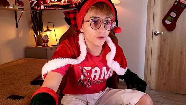 Mr evan1 online show from November 22, 5:45 pm