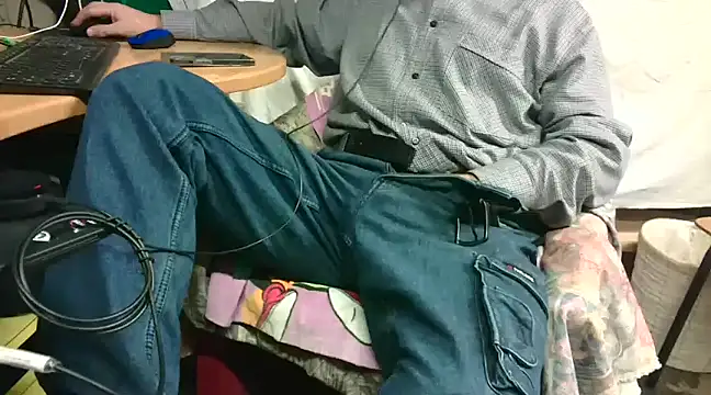 Giulio35 Pika online show from December 14, 2:21 pm