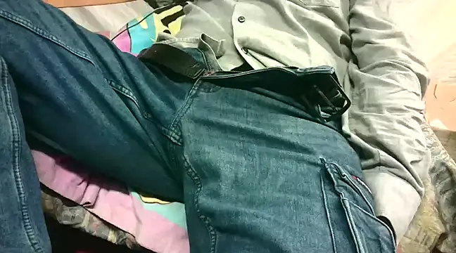 Giulio35 Pika online show from December 25, 4:43 pm