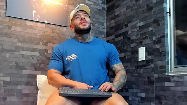 BruceDallas online show from February 6, 4:09 am