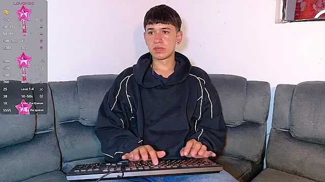 Mr daren  online show from November 10, 7:08 pm