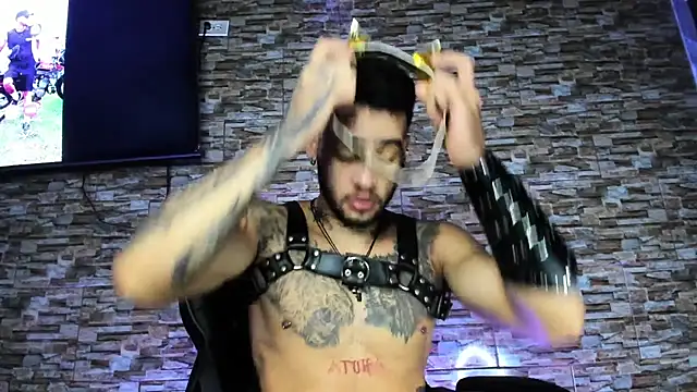 Seth Owner online show from December 13, 2:16 pm