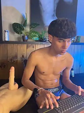 andrewortix online show from April 14, 11:26 pm